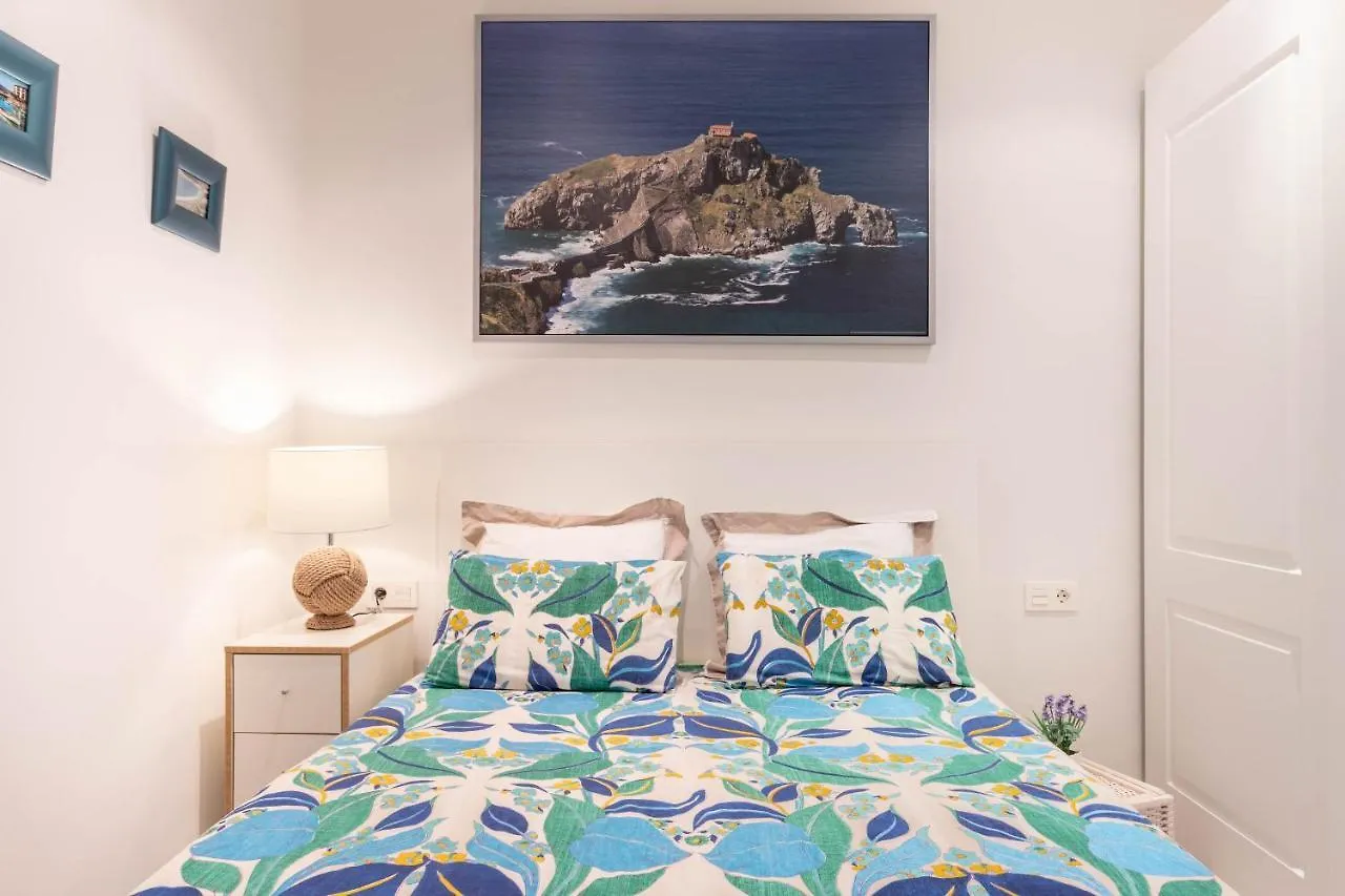 At The Heart Of Bilbao - Guggenheim Apartment